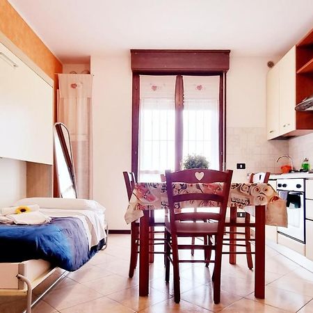 Guest Holiday Filangieri 1 Реджонель-Эмилия Экстерьер фото