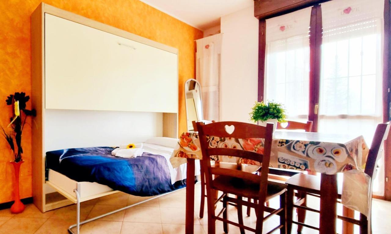 Guest Holiday Filangieri 1 Реджонель-Эмилия Экстерьер фото